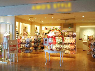 インナーショップでの基礎化粧品サンプリング事例