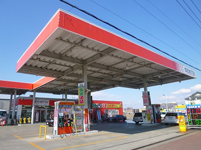 ガソリンスタンドでのドラッグストア店舗誘引サンプリング事例