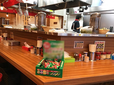 ラーメン店/居酒屋でのガム試供品設置サンプリング事例