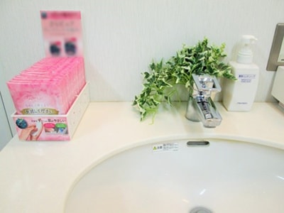 吸水ケア商品の中高年女性向けサンプリング事例2