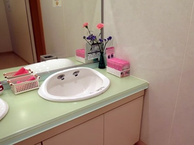 吸水ケア商品の中高年女性向けサンプリング事例3