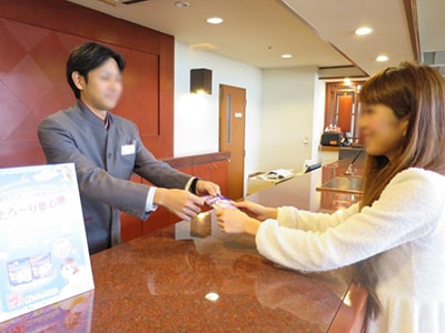 温泉旅館でのホットアイマスクサンプリング事例1