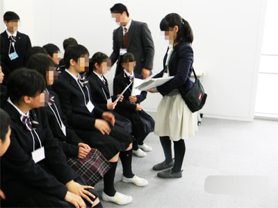 小学校と中学校の生徒に向けた新聞の定期購入家庭獲得を目的としたサンプリング事例3
