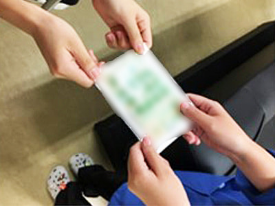 立ち仕事が基本の看護師に向けた足のむくみ対策サプリメントのサンプリング事例2