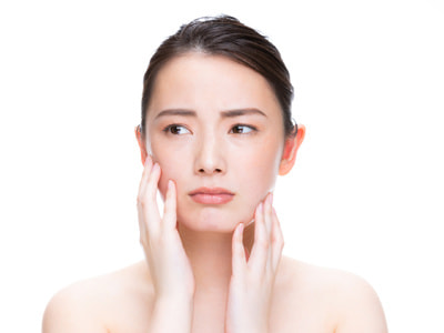 敏感肌に悩む患者の多い皮膚科でのスキンローション試供品サンプリング事例