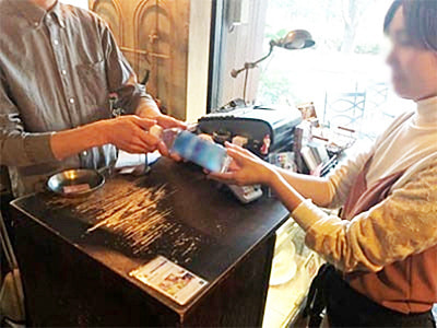 各種飲食店でのサンプリング1
