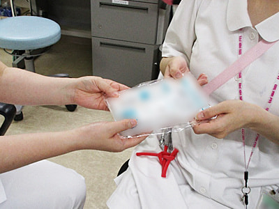 5月12日「国際看護の日」に合わせ看護師に向けた大手化粧品メーカーのスキンケアシリーズのサンプリング事例1