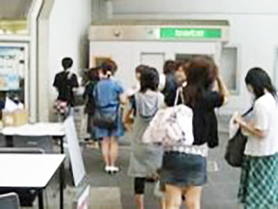大学内コピー機用紙裏広告「タダコピ」1