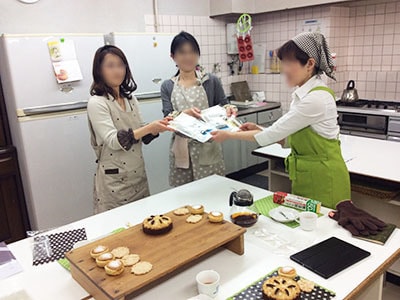 人気ブランド新商品コーヒーバッグの料理教室でのサンプリング事例1