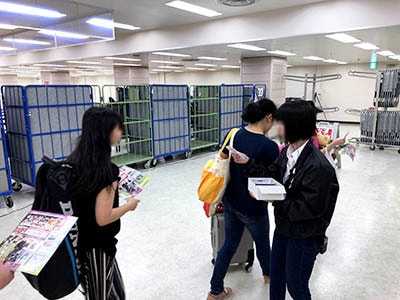 コスプレイヤーに向けたメイク落としシートサンプリング事例1