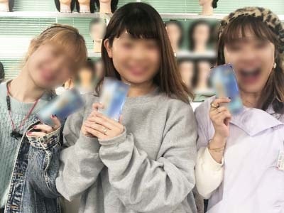 接客業系の専門学校における新社会人になる前の女子学生に向けたマウスウォッシュ試供品のサンプリング事例3