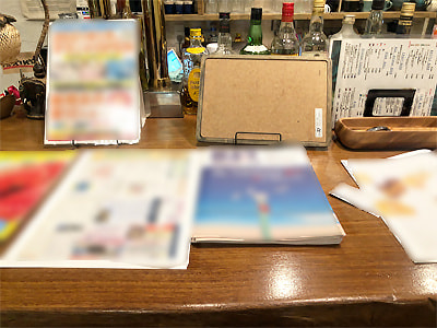 神奈川県内の集客スポットにおける大手ラジオ放送局発行情報紙のサンプリング&設置配布事例4