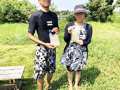 海沿い施設でのサーファーに向けた大手製薬会社製日焼け用オイルのサンプリング事例1