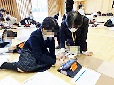 小学校とアーティストをオンラインで繋ぎプログラミングと合奏を行うリモート型イベントの実施事例1