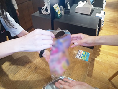 産婦人科でのベビー用品ブランド通販サイトリニューアル告知サンプリング事例4