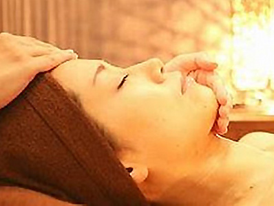 フェイシャル関連美容サロンでのサンプリング