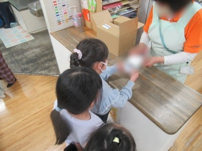学童施設におけるボールペンサンプリング事例